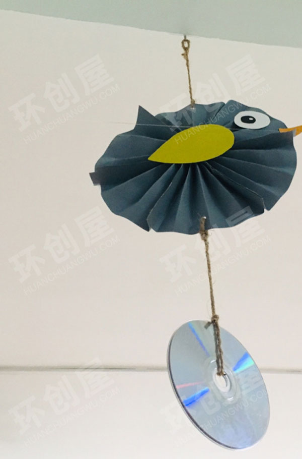 幼儿园废物利用CD盘吊饰图片