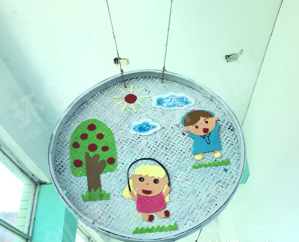 幼儿园走廊海绵纸吊饰我上小学啦图片