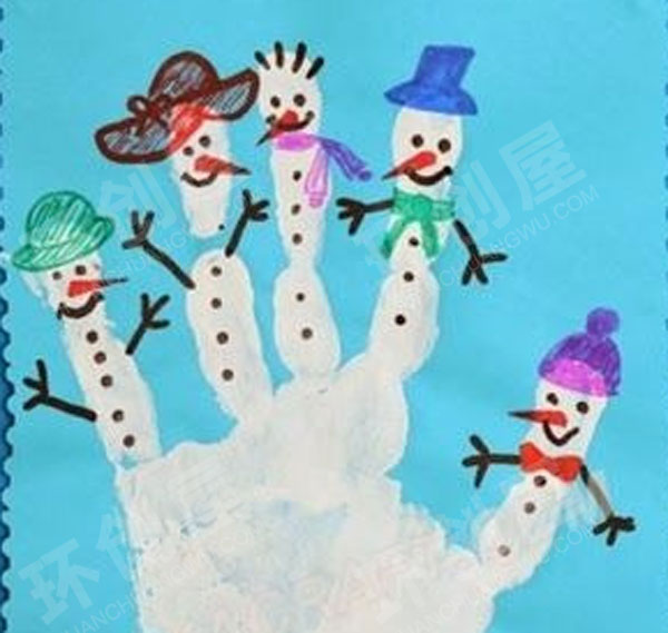 幼儿园美工区手掌和脚掌冬天主题创意雪人图片