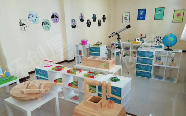 幼儿园科学区科学发现室各种科学器材图片