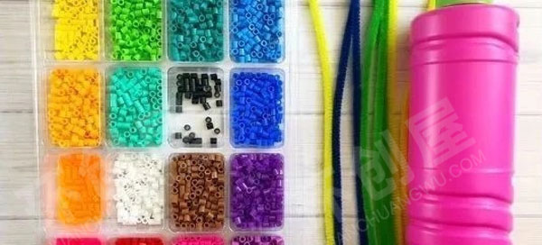 幼儿园科学区自制扭扭棒吹泡器图片