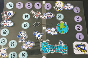 幼儿园益智区星际创想棋图片2张