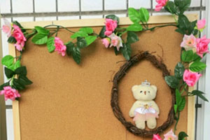 幼儿园森系田园风假花假叶墙面布置图片2张