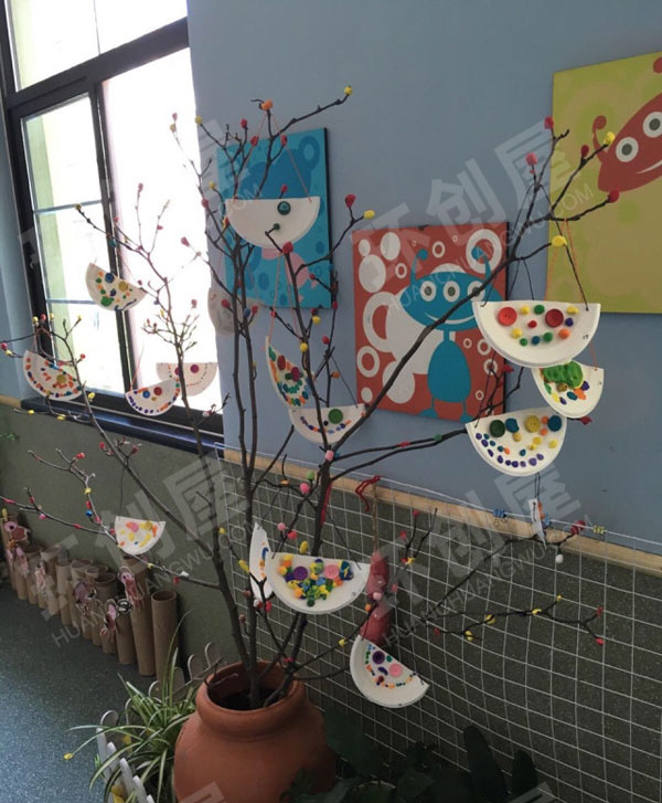 幼儿园走廊里美美的自然作品图片