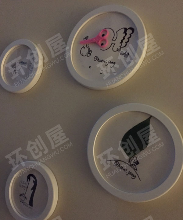 幼儿园走廊卡通小人儿墙饰图片