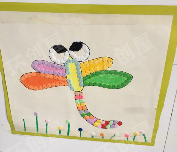幼儿园走廊楼梯纽扣装饰画图片