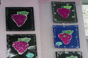 幼儿园废物利用粘贴画作品展示图片5张