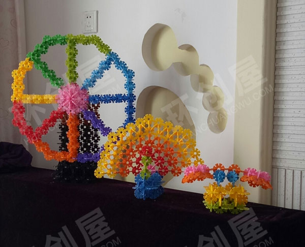 幼儿园雪花片积木建构作品图片