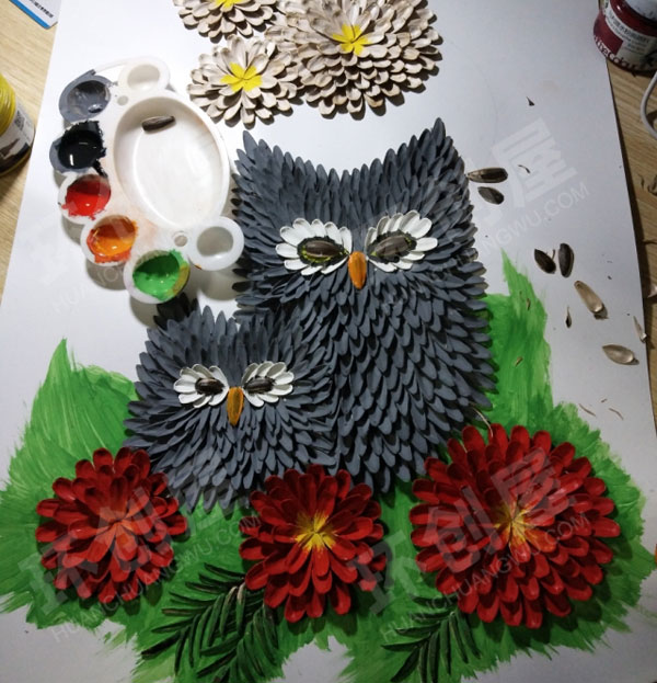 幼儿园美工区瓜子壳贴猫头鹰图片