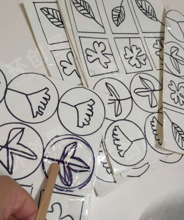 幼儿园科学区找相同的图案图片