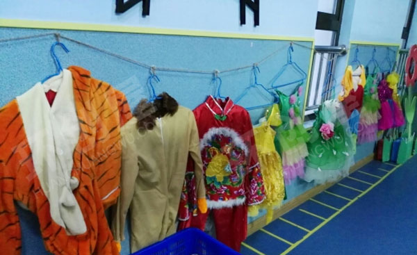 幼儿园角色游戏开心小舞台图片
