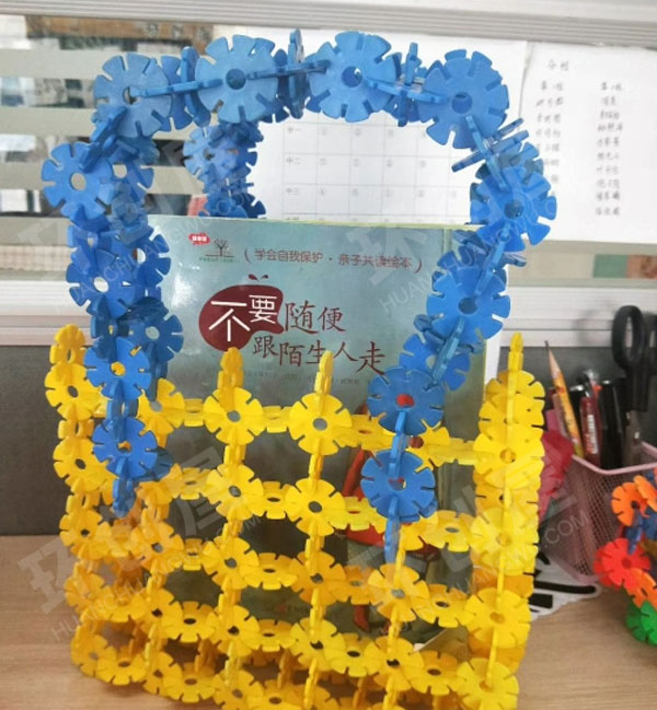幼儿园建构区雪花片各种作品图片
