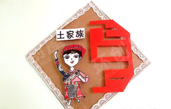 幼儿园手工美术作品墙面民族挂饰图片