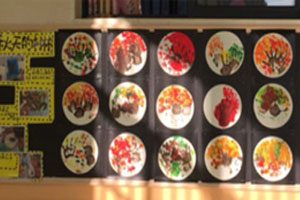 幼儿园秋天的树林作品展示图片5张