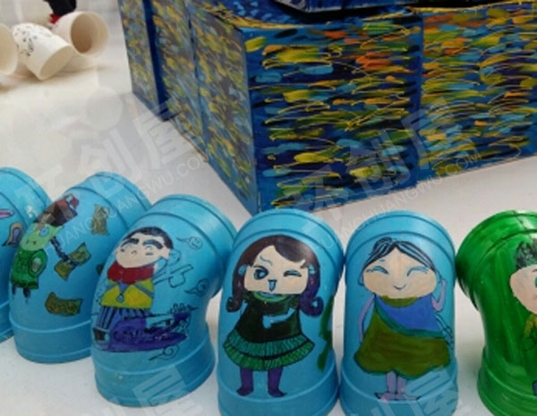 幼儿园各种创意卡通画作品展示图片