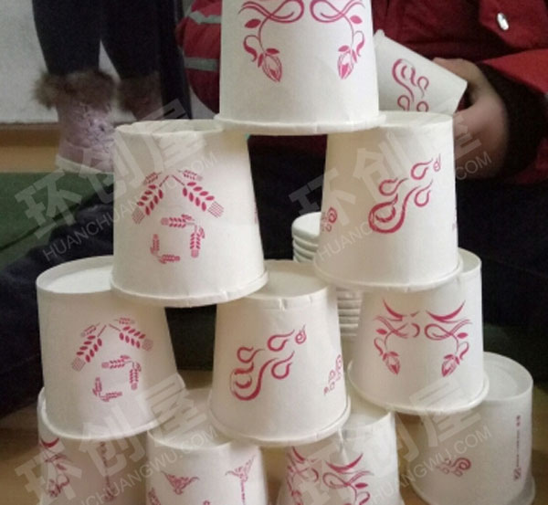 幼儿园建构区拼搭杯子图片