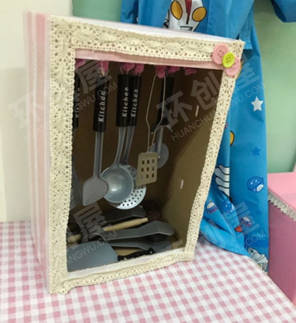 幼儿园粉色系小厨房角色游戏图片