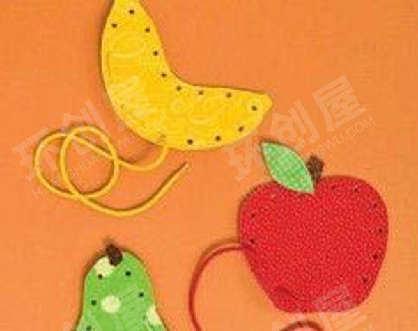 幼儿园益智区和蔬果宝宝做游戏图片
