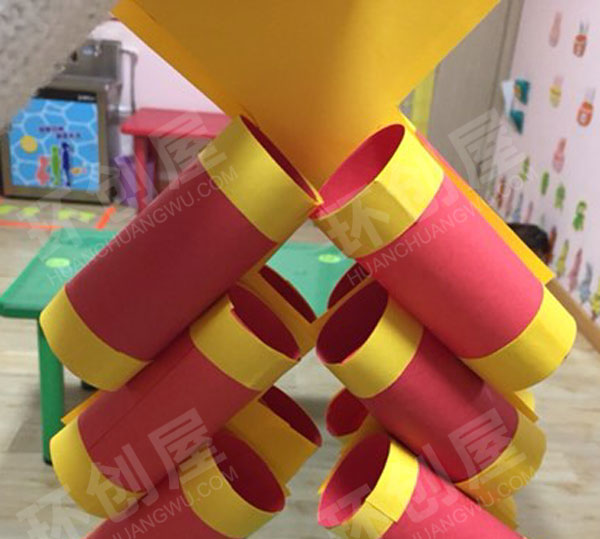 幼儿园环保圣诞元旦鞭炮作品吊饰图片