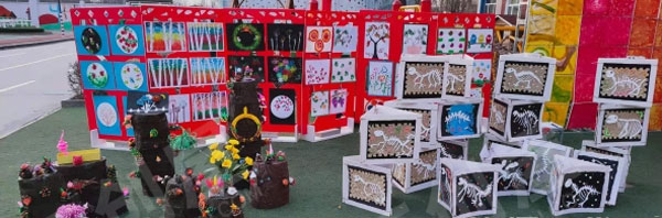 幼儿园户外元旦具有年代感的各种美展图片