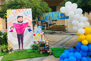 幼儿园户外展板海报父亲节图片3张