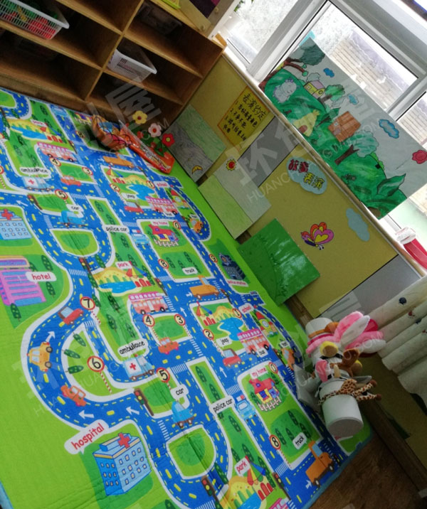 幼儿园阅读区语言故事表演角图片