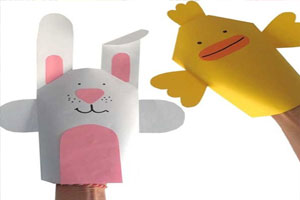 幼儿园美工区手工纸袋人偶图片4张