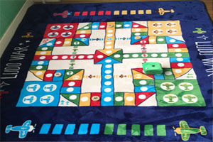 幼儿园科学区超大迷宫图游戏图片2张