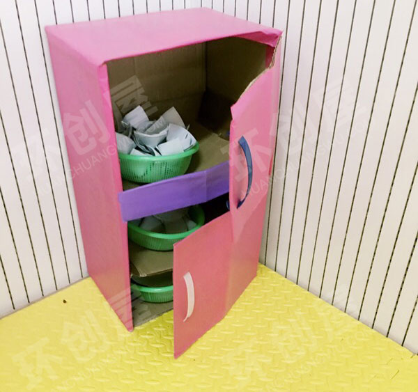 幼儿园角色游戏废物利用小厨房设置图片