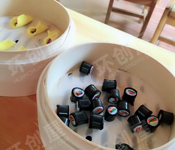 幼儿园角色游戏粘土不织布点心屋图片