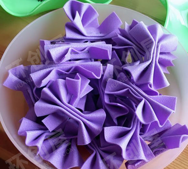 幼儿园角色游戏粘土不织布点心屋图片