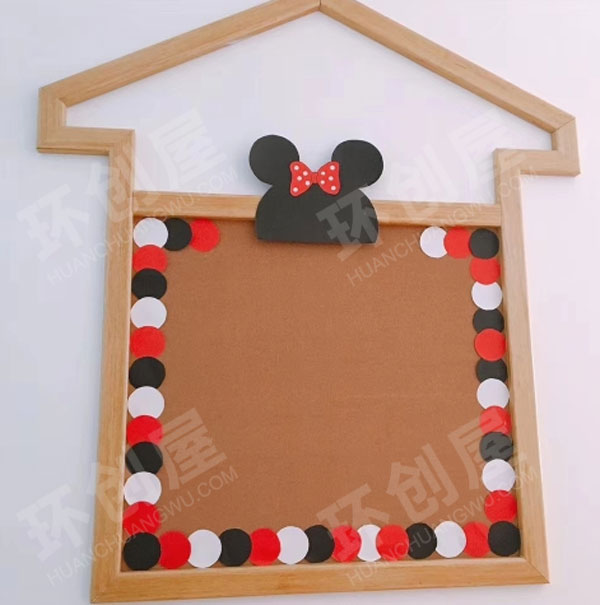 幼儿园米奇米妮风环创墙面布置图片