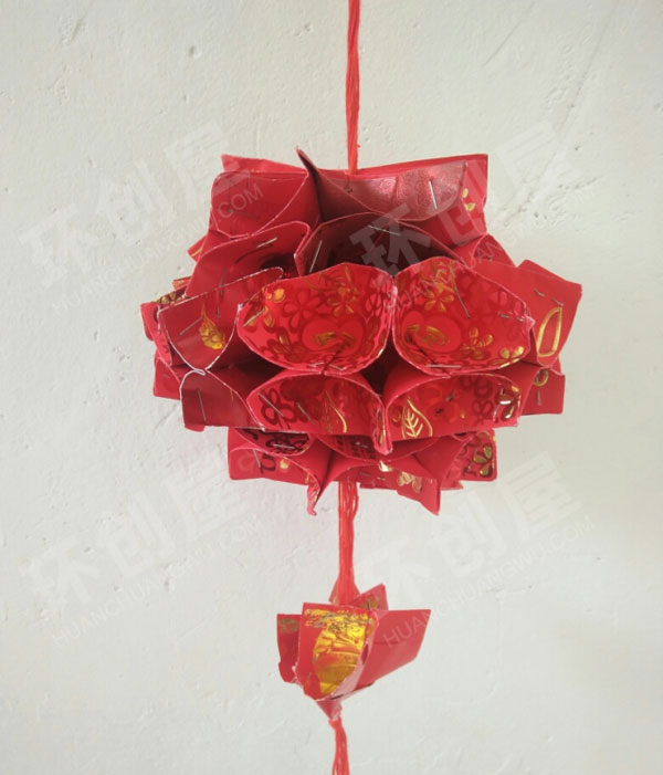 幼儿园红红的新年红灯笼吊饰图片