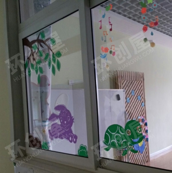 幼儿园玻璃卡通可爱动物设计装饰图片