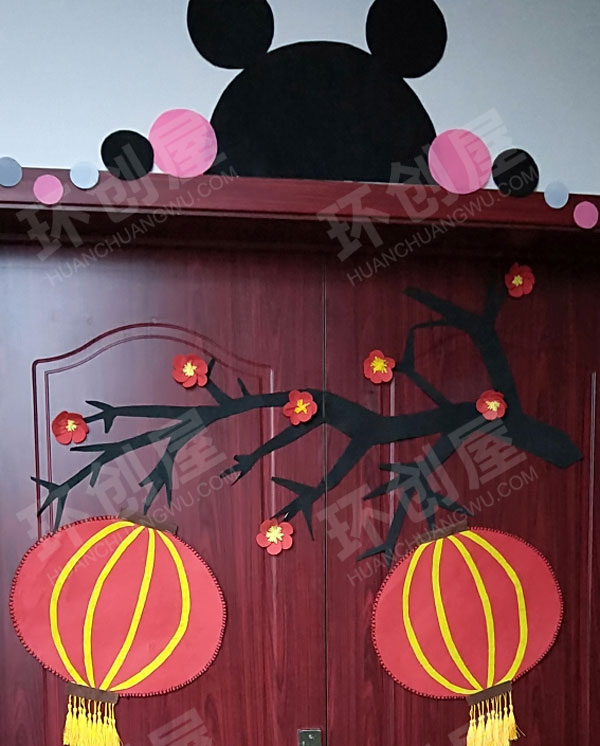 幼儿园新年班级门装饰图片