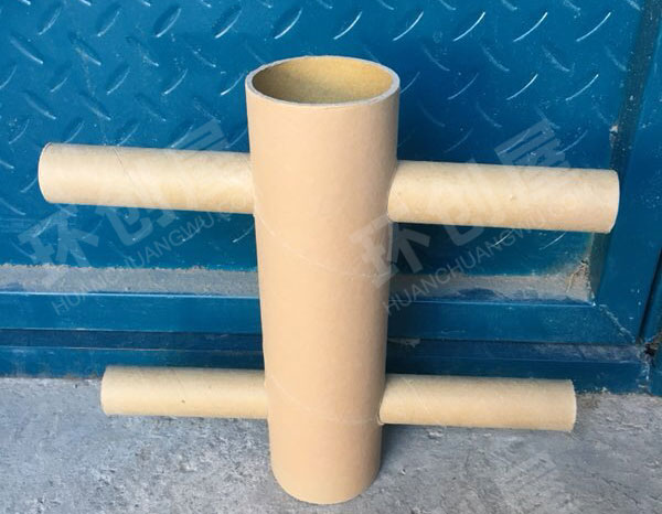 幼儿园建构区废物利用纸筒搭建图片