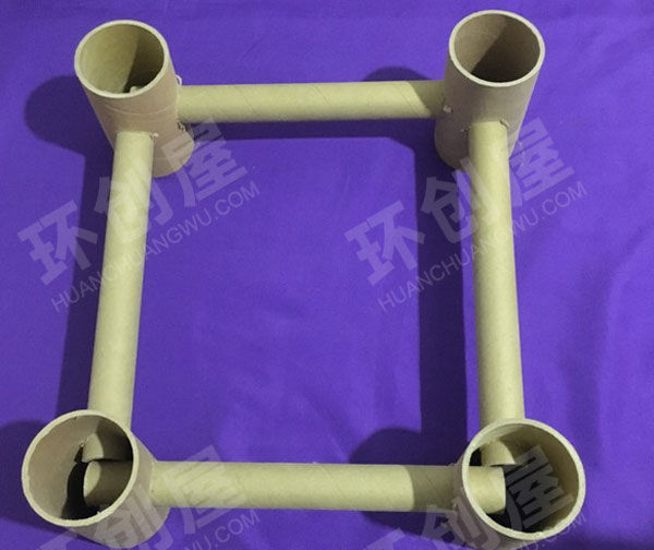 幼儿园建构区废物利用纸筒搭建图片