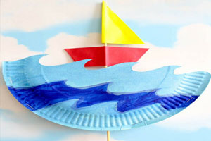 幼儿园美工区纸盘帆船手工图片6张