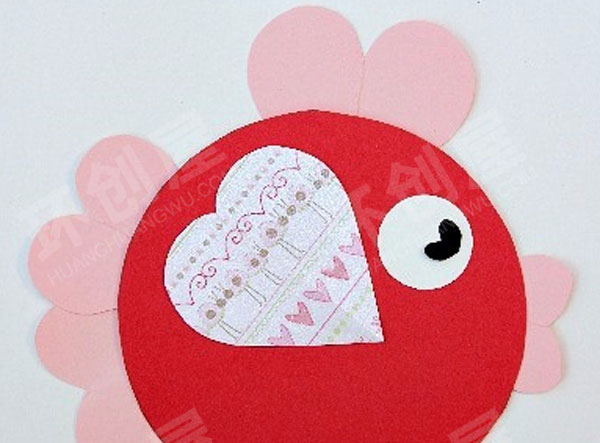 幼儿园美工区用爱心做的小动物图片