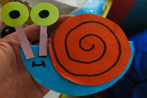 幼儿园环创美工区立体手工图片6张