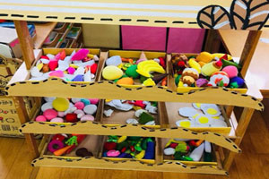 幼儿园角色游戏不织布食物图片4张