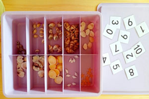 幼儿园益智区数字记忆游戏图片