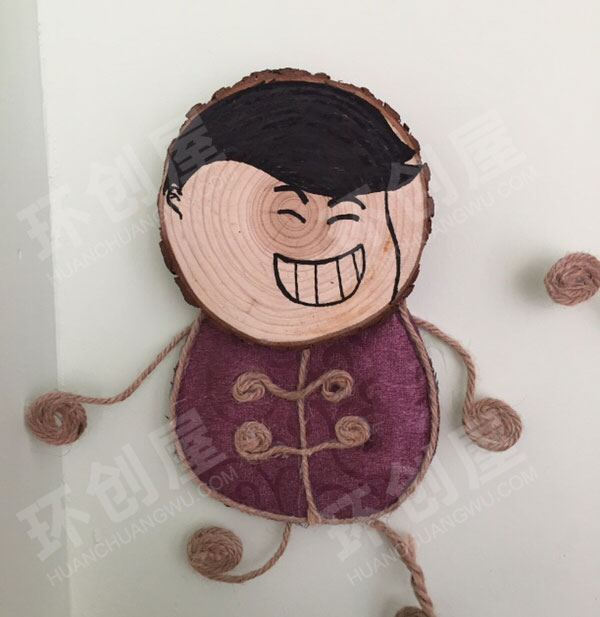 幼儿园木头做的小小人儿主题墙图片