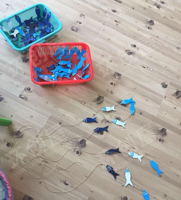 幼儿园海洋风系列废物利用鱼吊饰图片