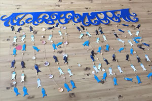 幼儿园海洋风系列废物利用鱼吊饰图片6张