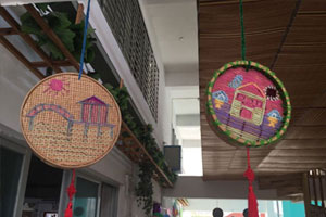 幼儿园小簸箕手工吊饰图片5张