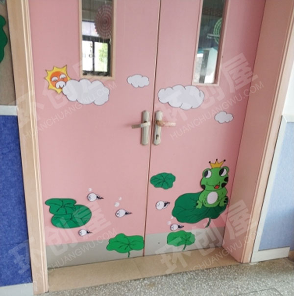 幼儿园春天来了卡通可爱教室门装饰图片