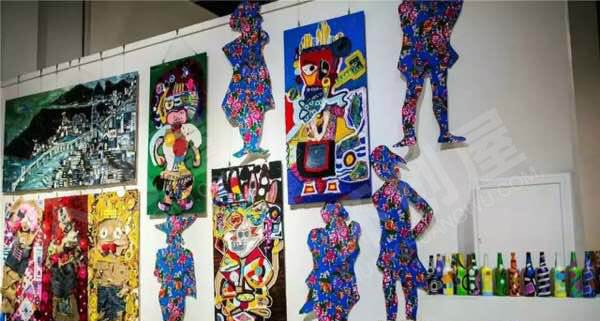 幼儿园废物利用各种奇特美术作品展示图片