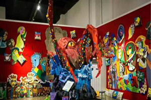 幼儿园废物利用各种奇特美术作品展示图片7张