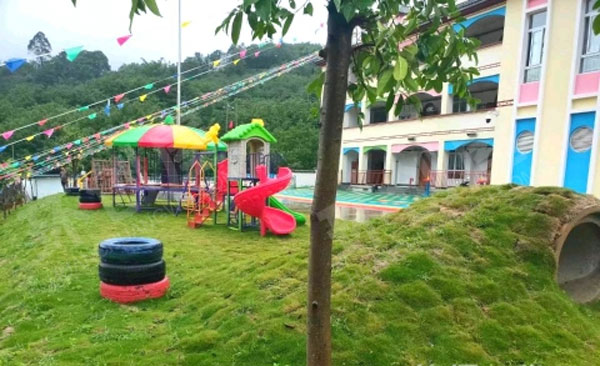 幼儿园户外环创美丽的校园图片